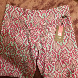 Lici fit regular shorts *new*